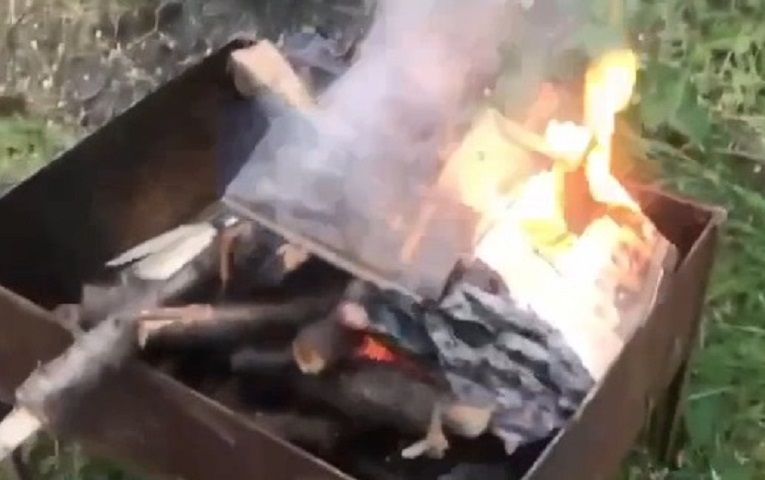 На Ставрополье задержаны трое подростков, которые публично сожгли Библию